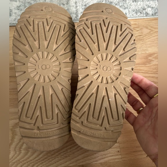Lookalike UGG Tasman Clogs-size 8 - Picture 12 of 14